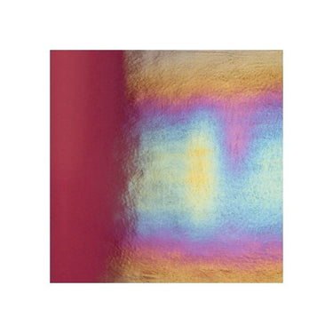 Bullseye 1105-0051 Mörk Plommon Transp. Iridiserande. 2 mm.