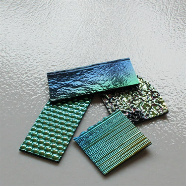 Dichroic rester på svart glas, 150g