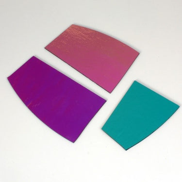 Dichroic rester på svart glas, 1,5 mm. 100 g