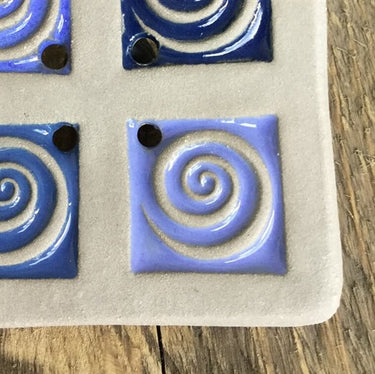 Lergodsglasyr 9368 Ljuslila