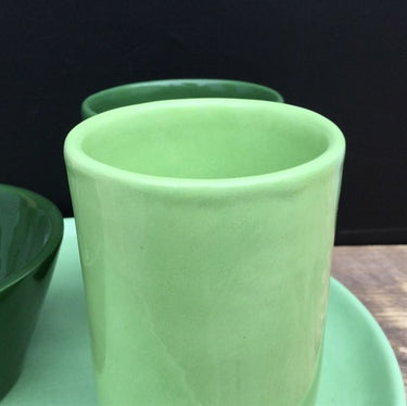 Lergodsglasyr 9372 Gräsgrön