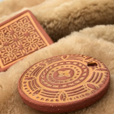 Lergodsglasyr 9486 Pumpa