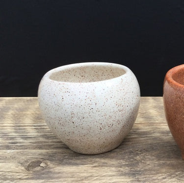 Stengodsglasyr 9886 Spotted Cream