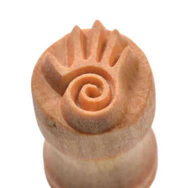 Håndformet stempel til keramik