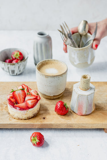 Stengodsglasyr 9887 Kräm