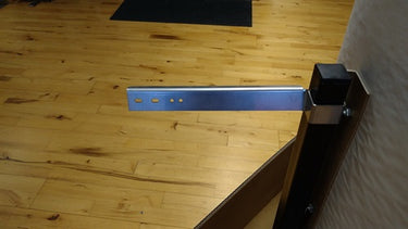 Pyrotec hållare för styrenhet