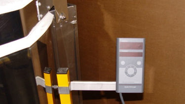 Pyrotec hållare för styrenhet